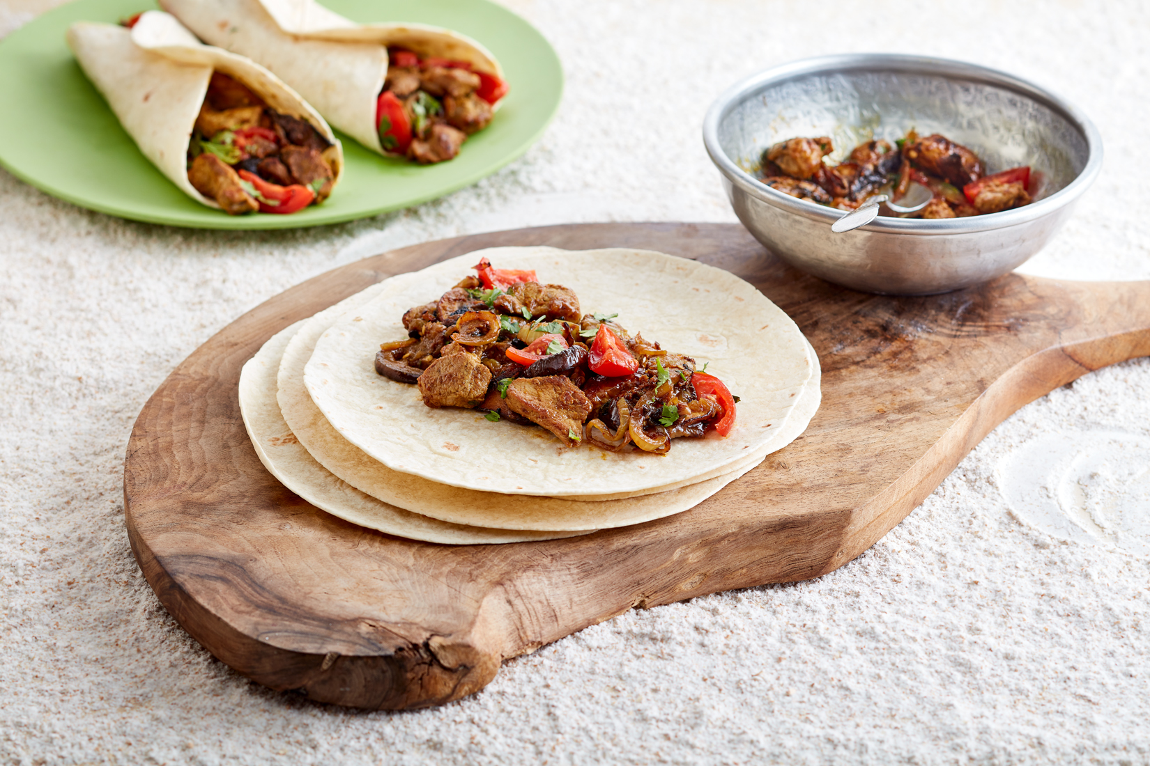 HCC yn pwysleisio pwysigrwydd dietau cytbwys  ar drothwy’r tymor arholiadau